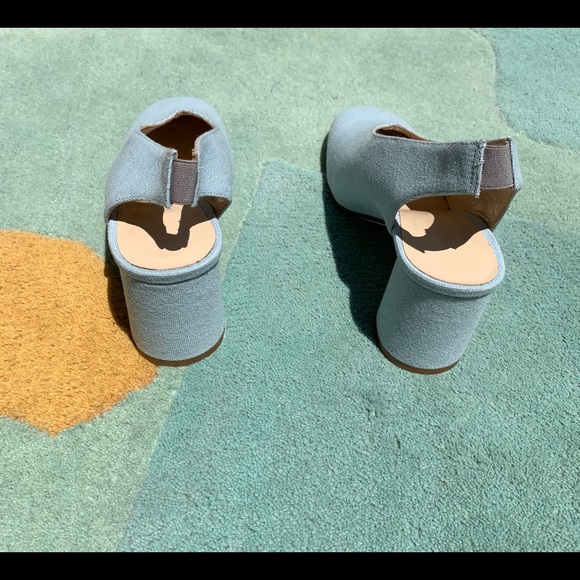 Blue Daisy Creatures of Comfort Slingbacks - Picture 3 of 5